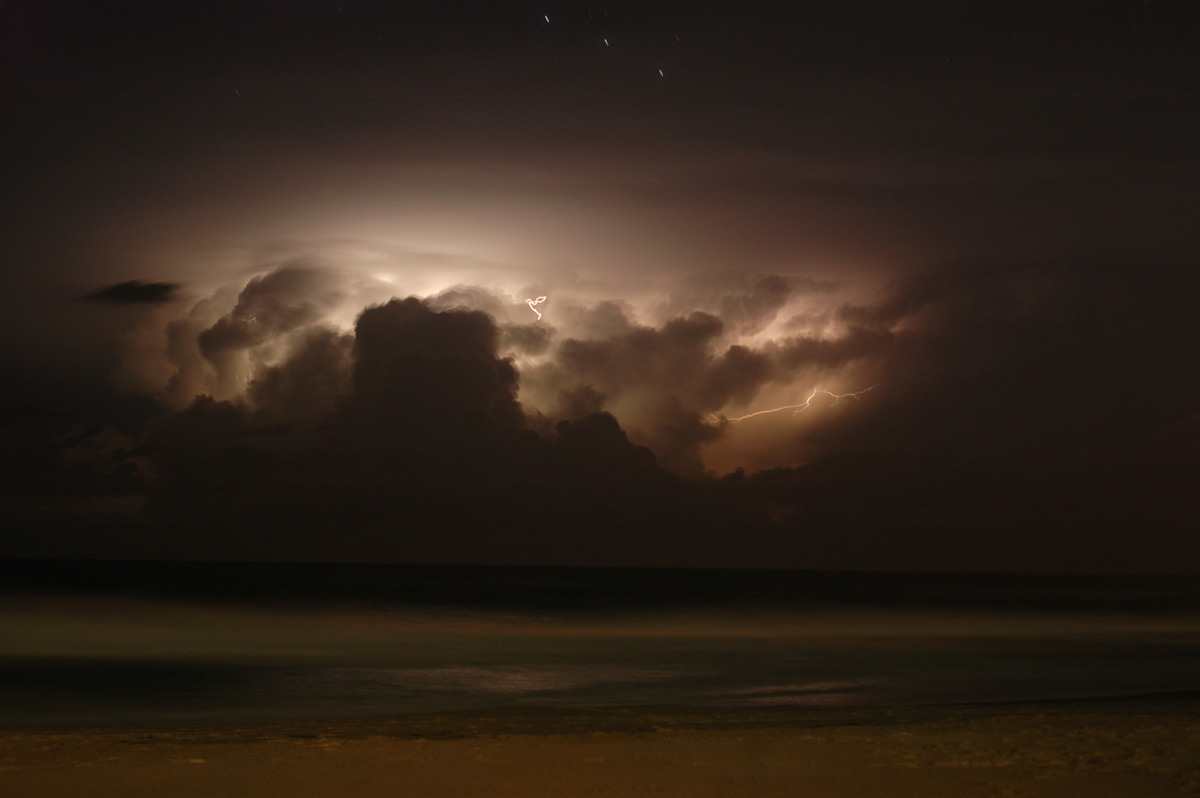 lightning lightning_bolts : Gold Coast, QLD   27 November 2005