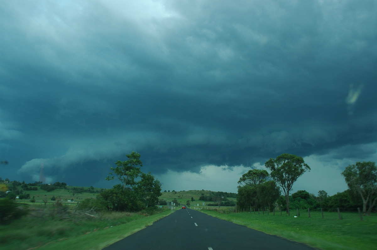 shelfcloud shelf_cloud : Wyrallah, NSW   8 December 2005