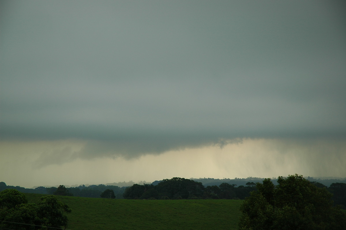 cumulonimbus supercell_thunderstorm : Saint Helena, NSW   17 December 2005