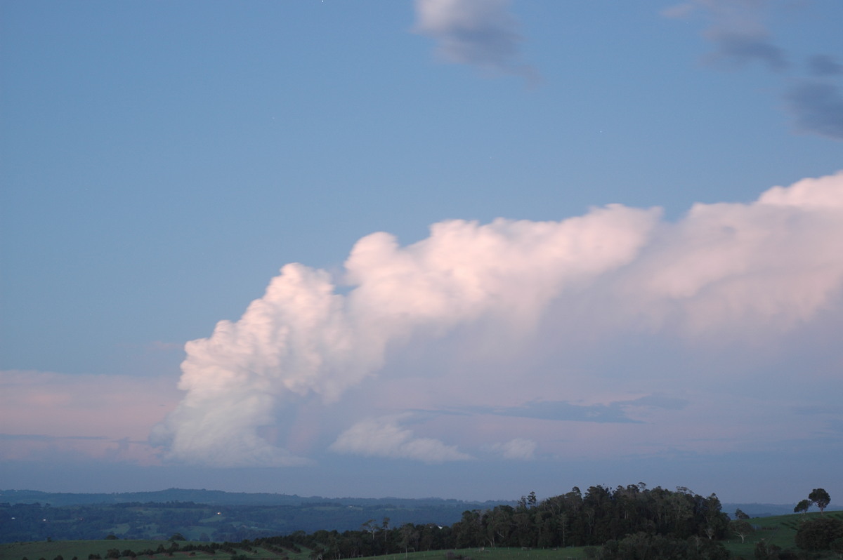 cumulonimbus supercell_thunderstorm : McLeans Ridges, NSW   17 December 2005