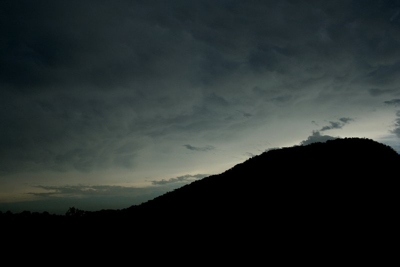 anvil thunderstorm_anvils : Murwillimbah, NSW   25 December 2005