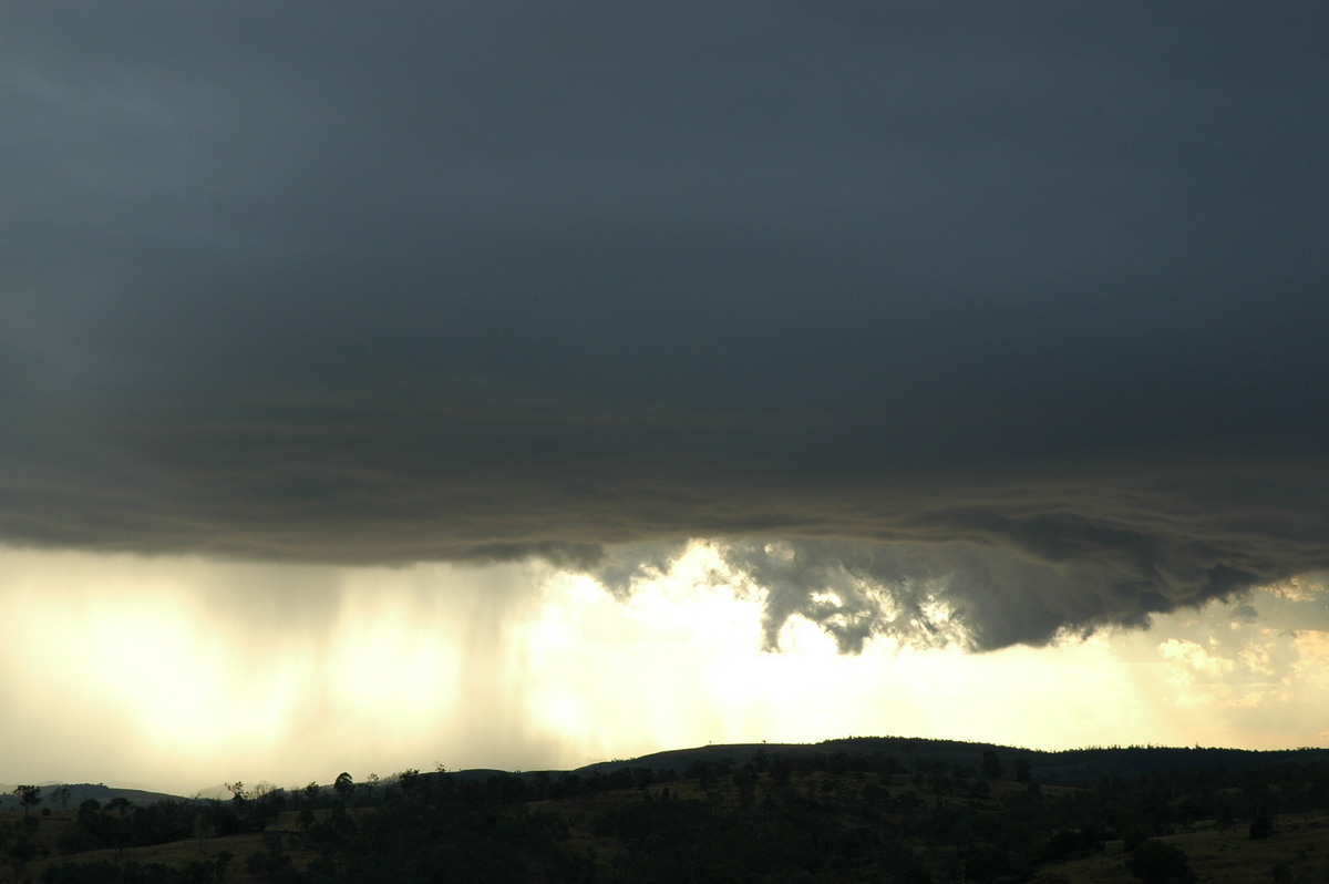 cumulonimbus thunderstorm_base : near Yarraman, QLD   26 December 2005