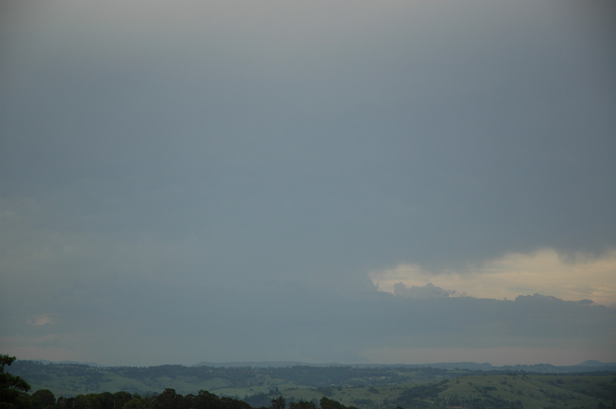 nimbostratus nimbostratus_cloud : McLeans Ridges, NSW   29 December 2005