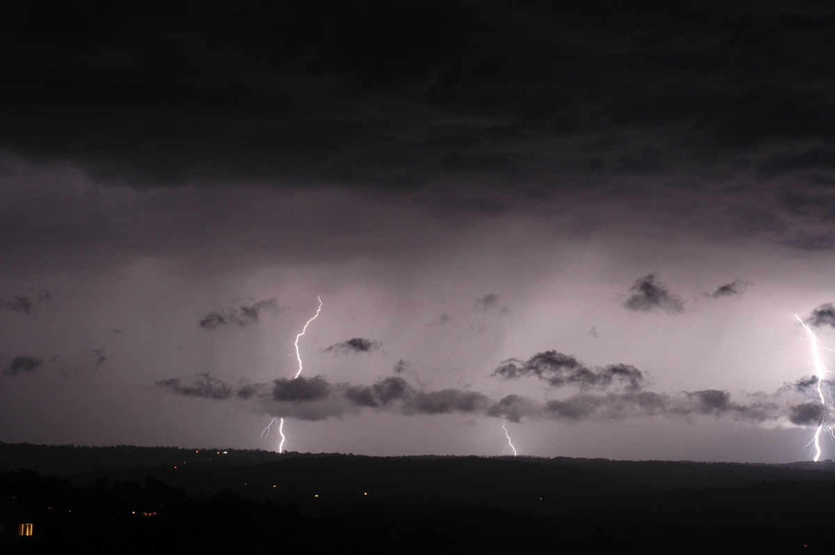 lightning lightning_bolts : McLeans Ridges, NSW   3 January 2006