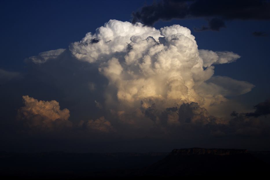 updraft thunderstorm_updrafts : Capertee, NSW   14 January 2006