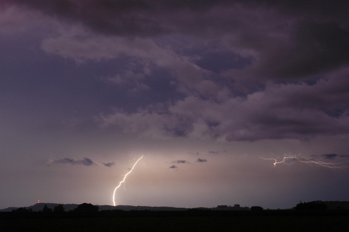 lightning lightning_bolts : Woodburn, NSW   13 February 2006