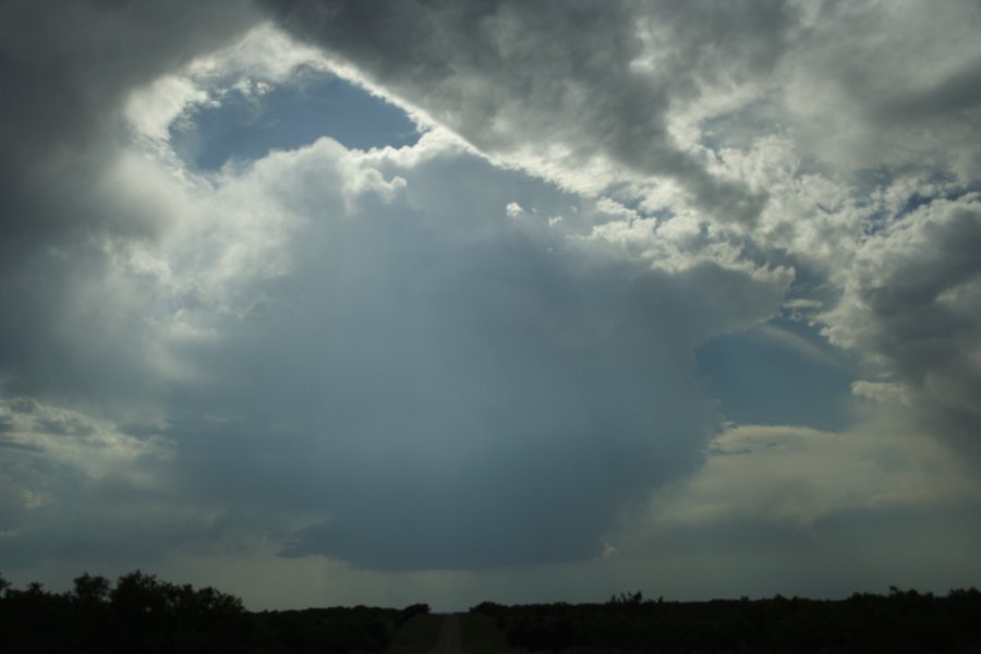 cumulonimbus supercell_thunderstorm : Matador, Texas, USA   3 May 2006