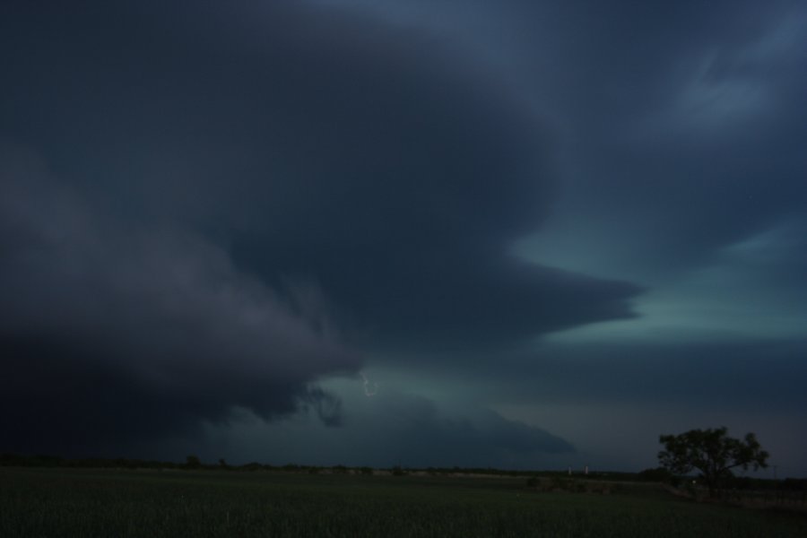 shelfcloud shelf_cloud : Jayton, Texas, USA   3 May 2006