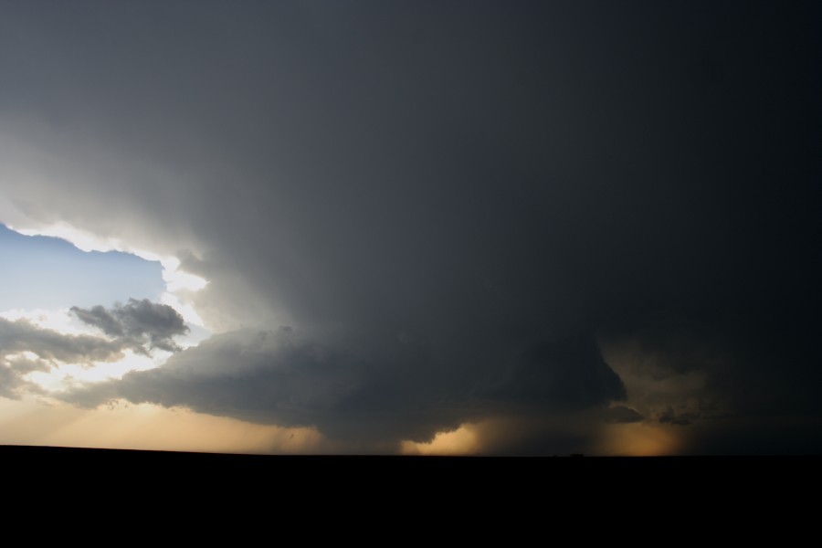 cumulonimbus supercell_thunderstorm : Patricia, Texas, USA   5 May 2006