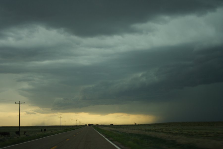 shelfcloud shelf_cloud : near Haswell, Colorado, USA   22 May 2006