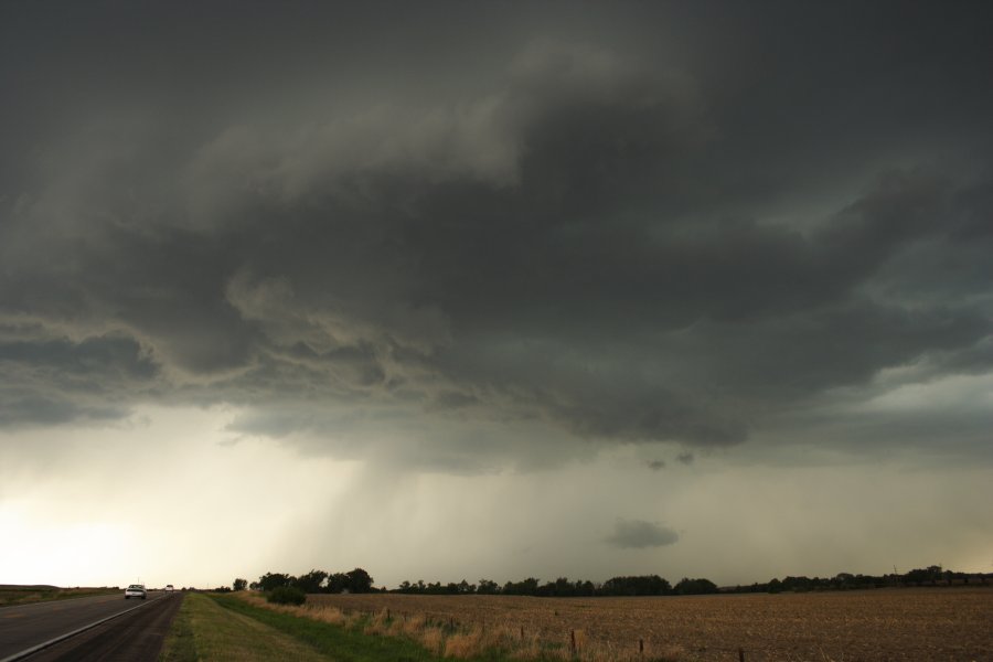 raincascade precipitation_cascade : W of Grand Island, Nebraska, USA   23 May 2006