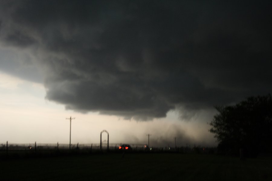 shelfcloud shelf_cloud : NE of Grand Island, Nebraska, USA   23 May 2006