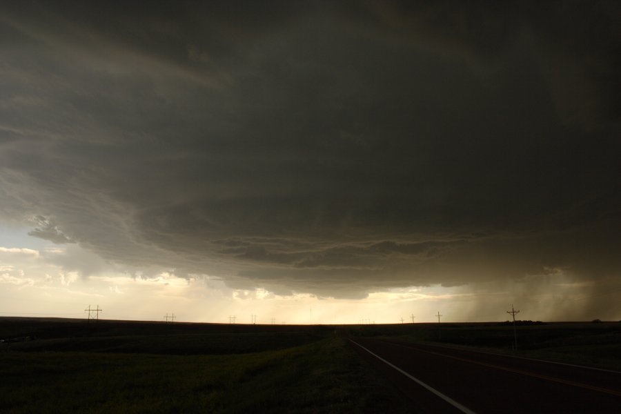 cumulonimbus supercell_thunderstorm : SW of Hoxie, Kansas, USA   26 May 2006