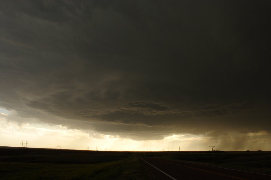 cumulonimbus supercell_thunderstorm : SW of Hoxie, Kansas, USA   26 May 2006