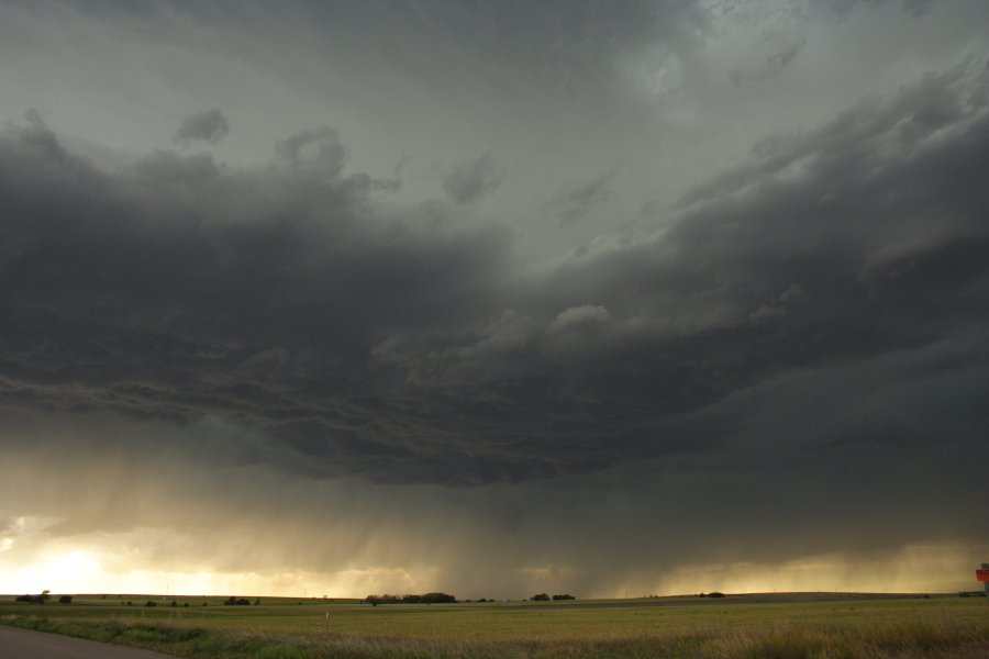 raincascade precipitation_cascade : SW of Hoxie, Kansas, USA   26 May 2006