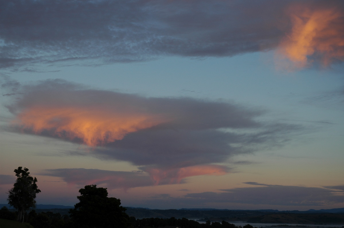 virga virga_pictures : McLeans Ridges, NSW   26 May 2006