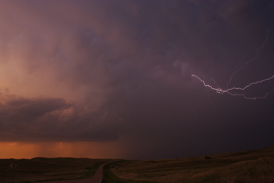 favourites jimmy_deguara : south of Bismark, North Dakota, USA   27 May 2006