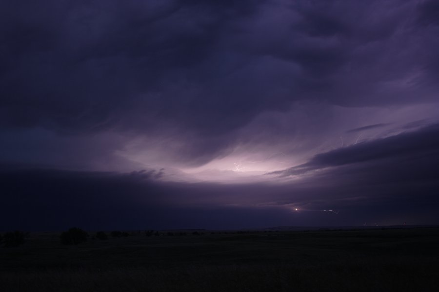 lightning lightning_bolts : near Rapid City, South Dakota, USA   28 May 2006