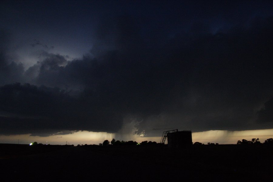 cumulonimbus thunderstorm_base : SE of Kinsley, Kansas, USA   29 May 2006