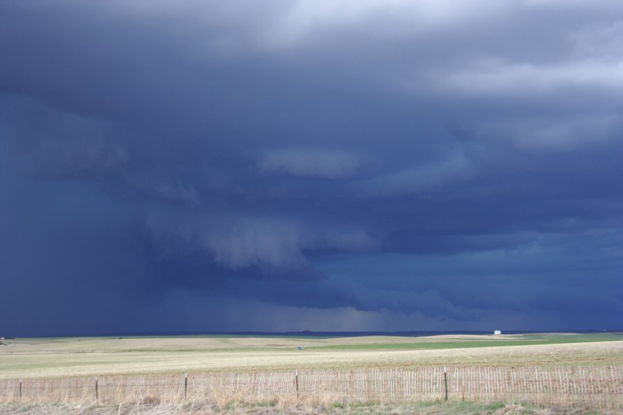 cumulonimbus thunderstorm_base : E of Limon, Colorado, USA   31 May 2006