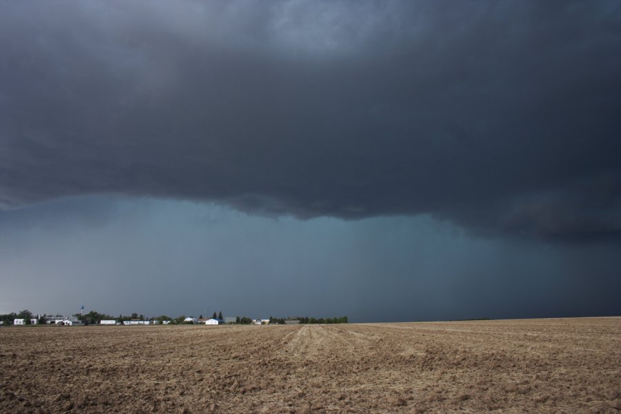 raincascade precipitation_cascade : E of Limon, Colorado, USA   31 May 2006