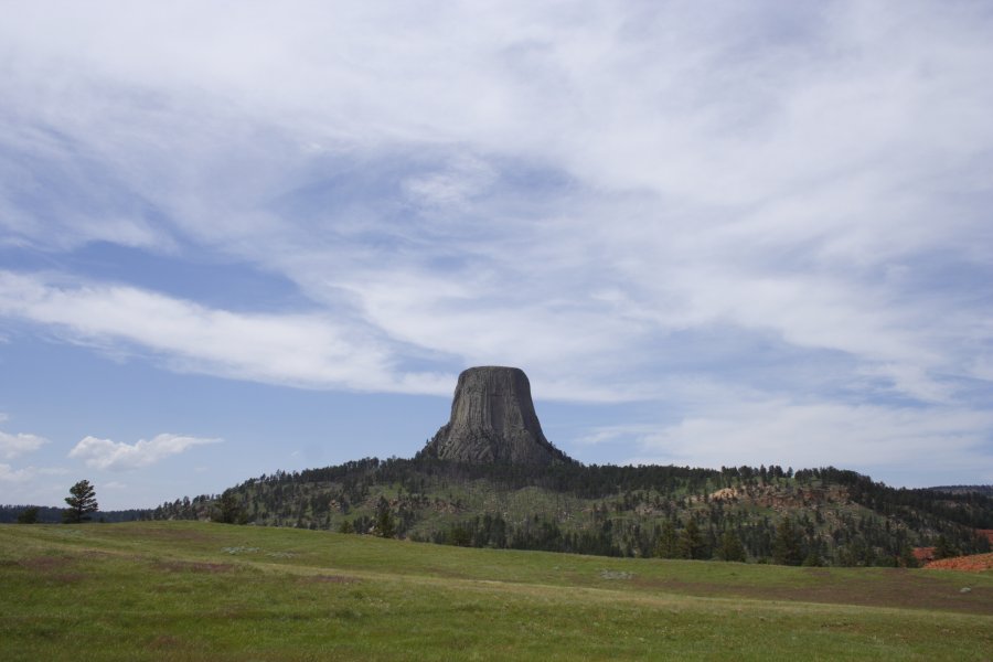 cirrostratus cirrostratus_cloud : Devils Tower, Wyoming, USA   8 June 2006