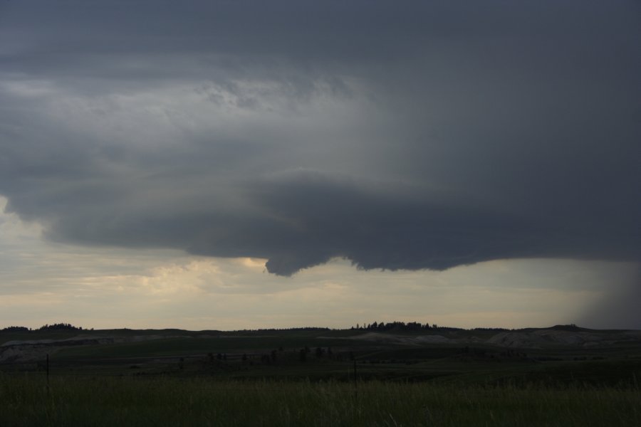 cumulonimbus supercell_thunderstorm : E of Billings, Montana, USA   8 June 2006