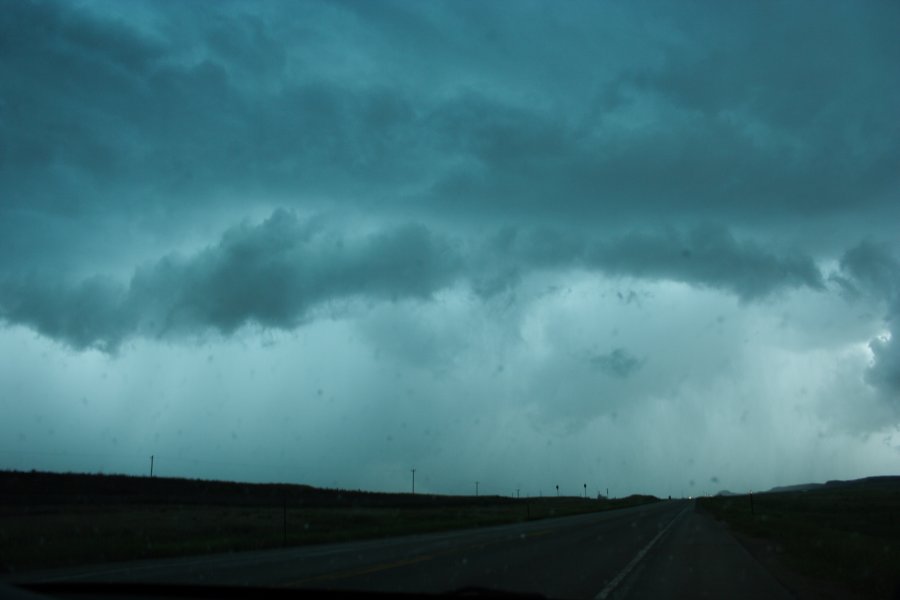 tornadoes funnel_tornado_waterspout : NW of Newcastle, Wyoming, USA   9 June 2006