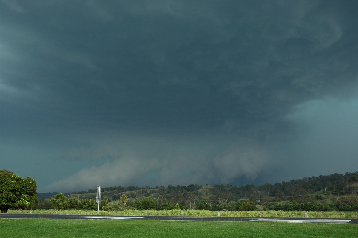 cumulonimbus supercell_thunderstorm : Wiangaree, NSW   8 November 2006