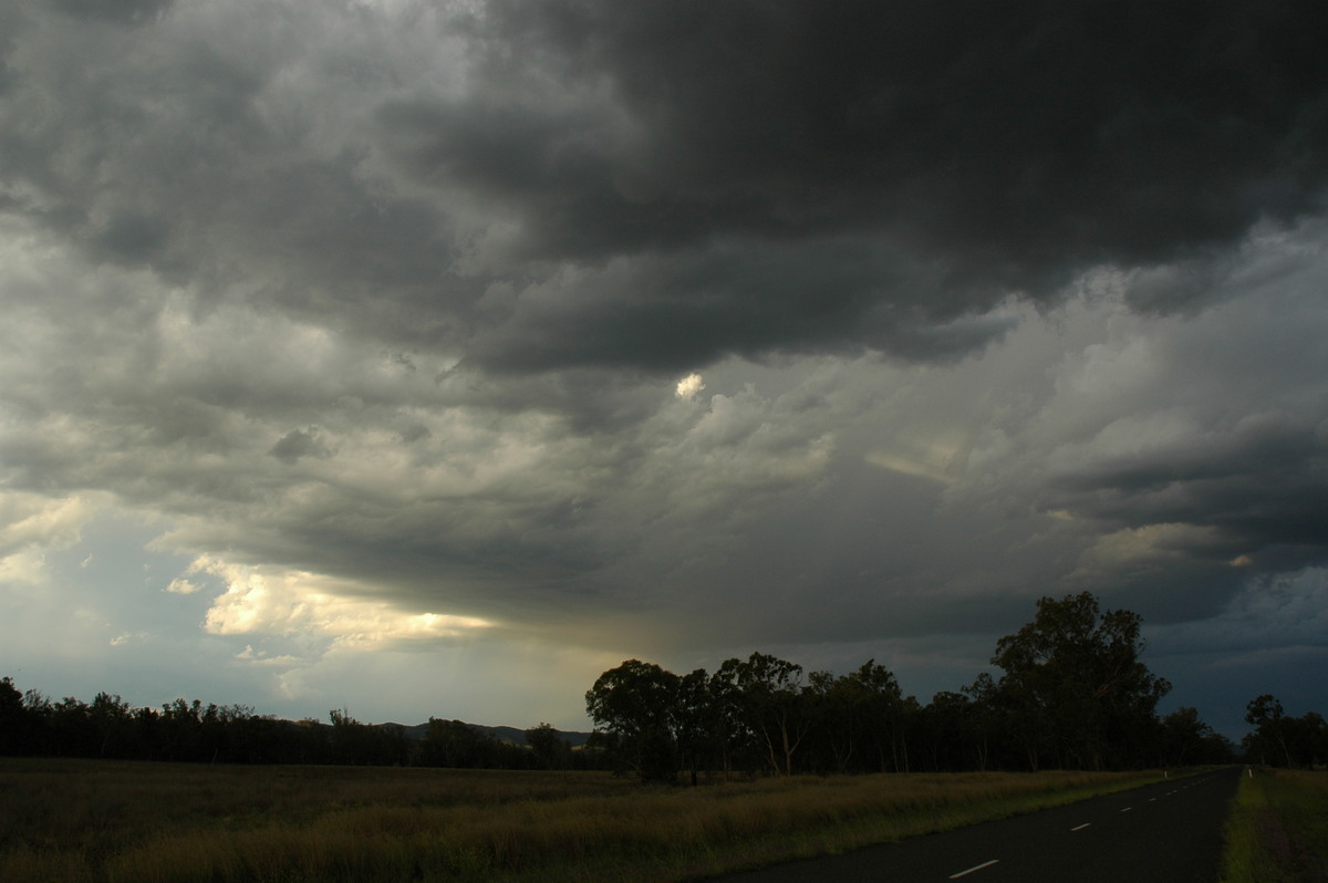 cumulonimbus thunderstorm_base : W of Tenterfield, NSW   8 November 2006