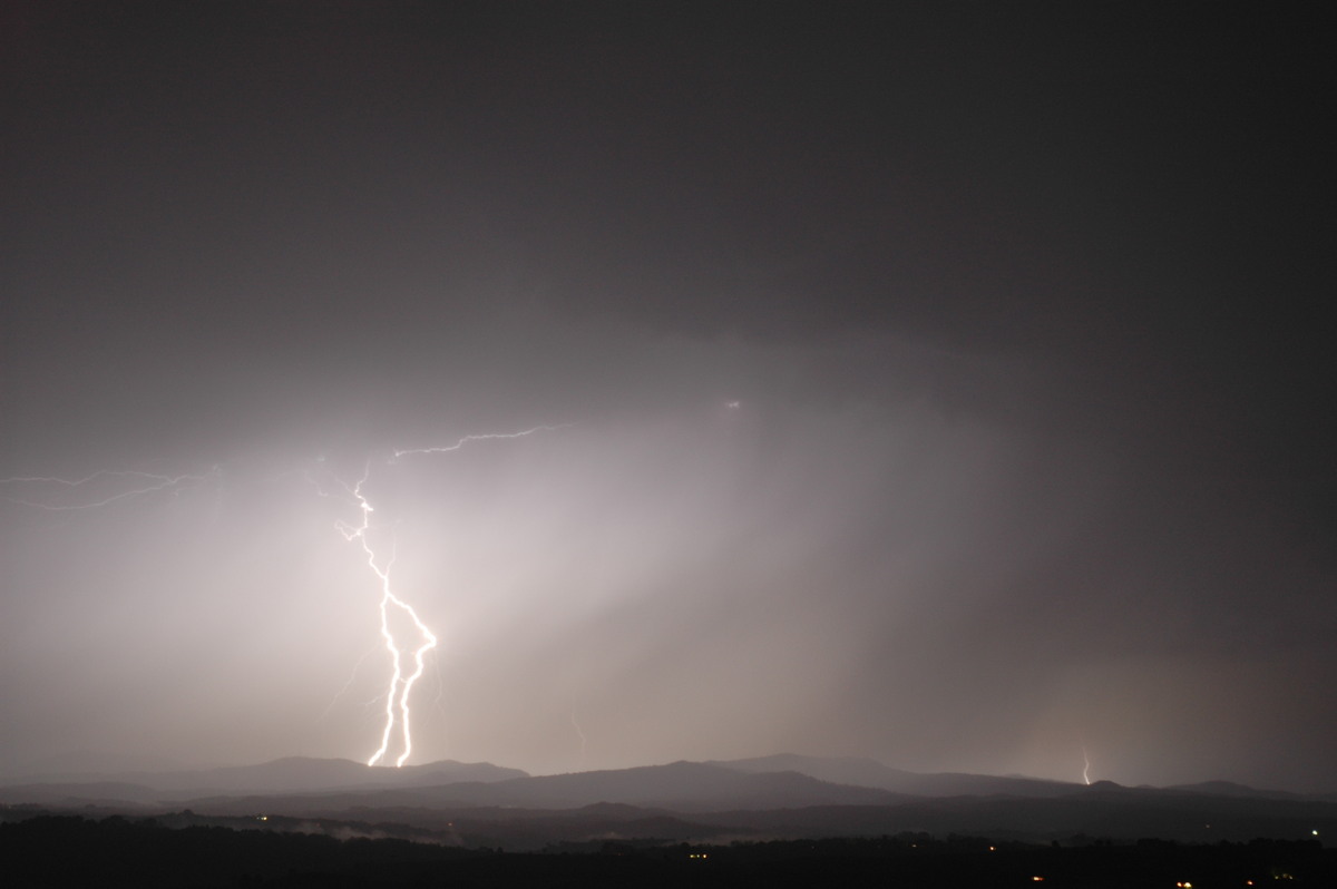 lightning lightning_bolts : McLeans Ridges, NSW   13 November 2006