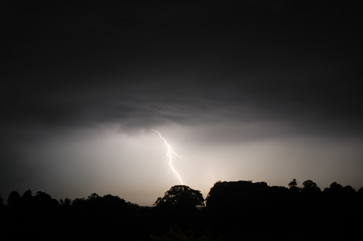 lightning lightning_bolts : McLeans Ridges, NSW   13 November 2006