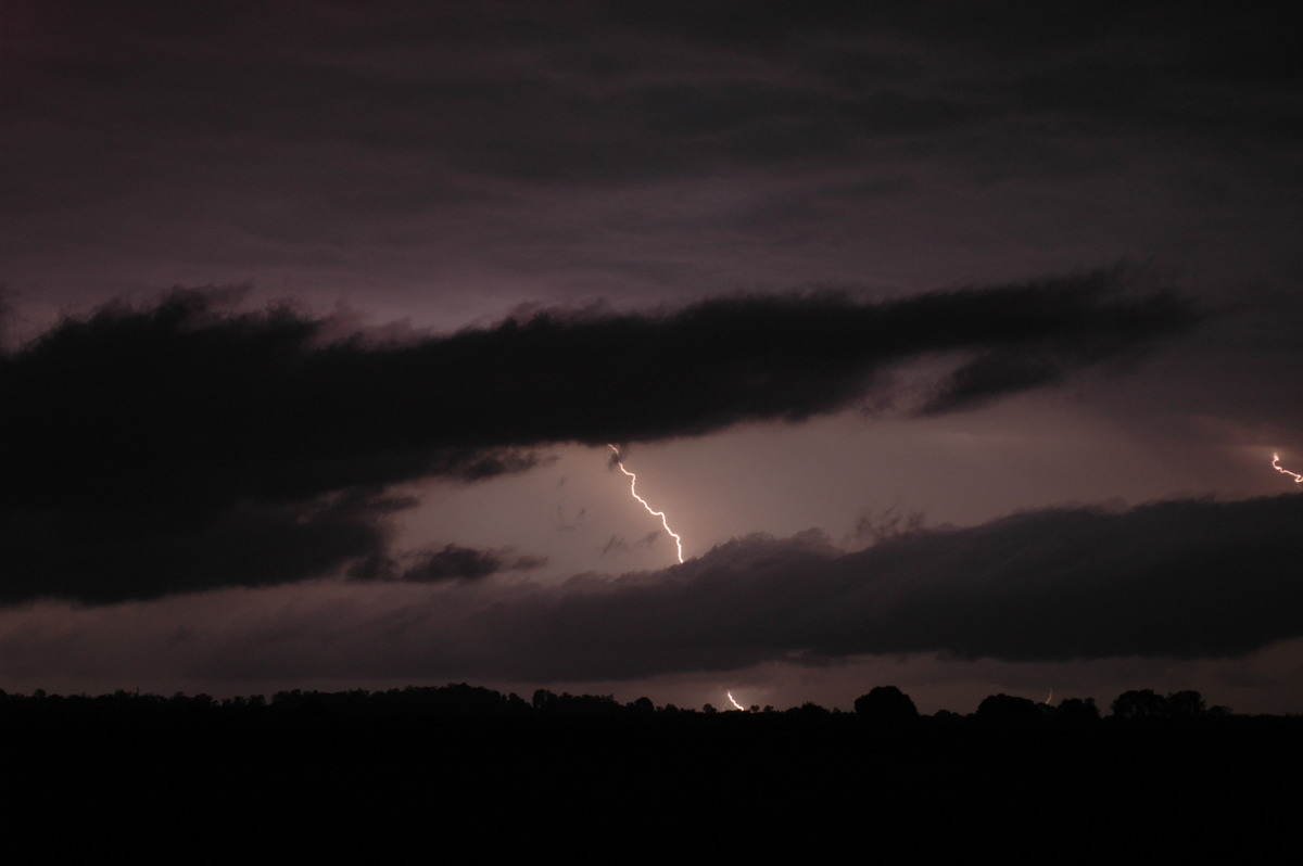 lightning lightning_bolts : near Coraki, NSW   26 November 2006