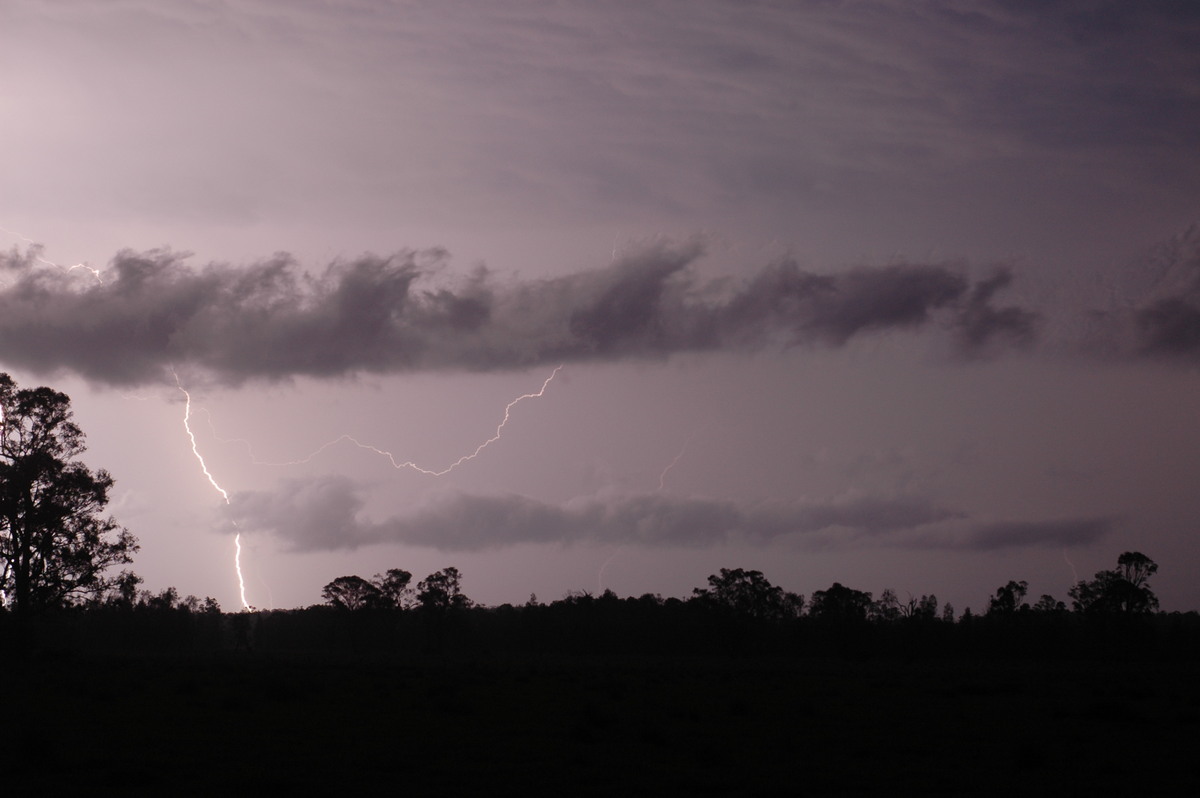 lightning lightning_bolts : near Coraki, NSW   26 November 2006