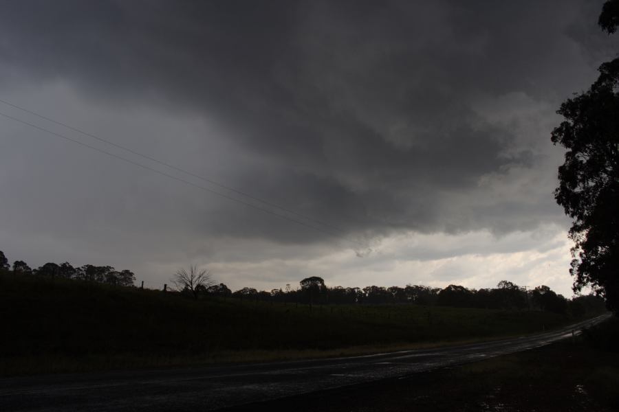 cumulonimbus thunderstorm_base : WNW of Ebor, NSW   27 November 2006