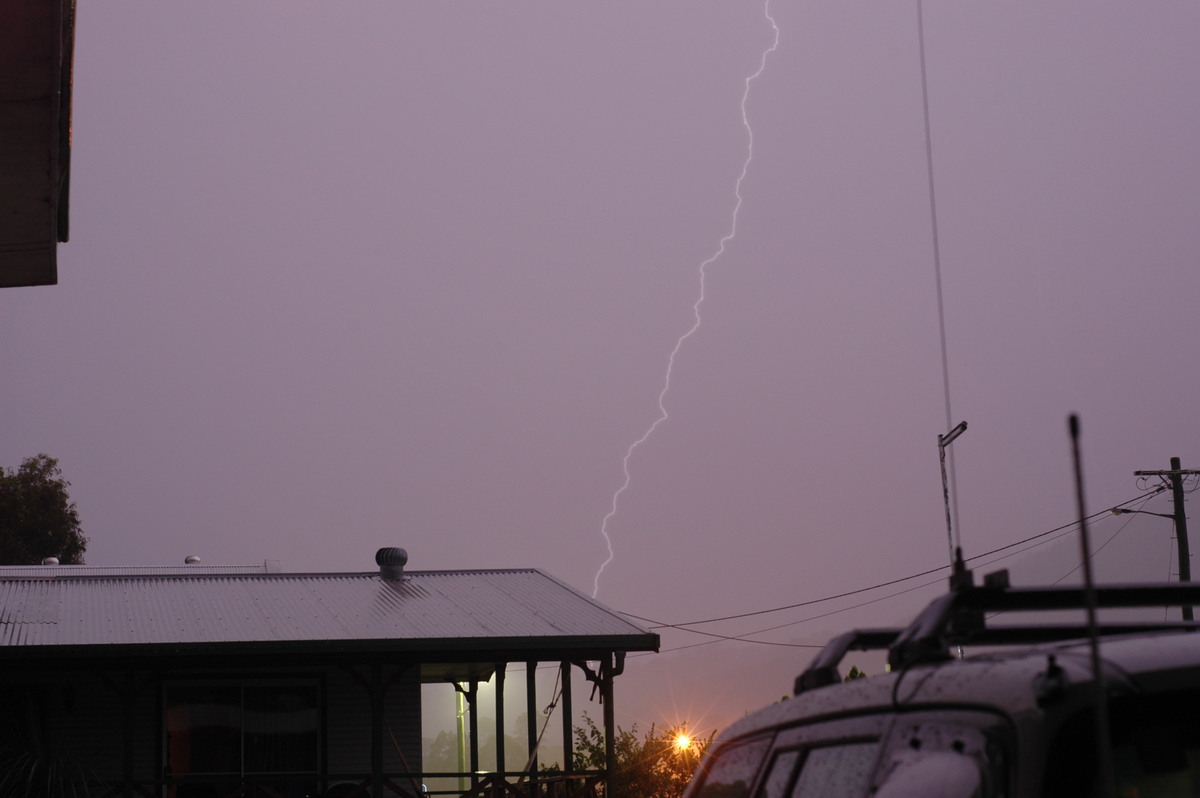 lightning lightning_bolts : Wiangaree, NSW   27 November 2006