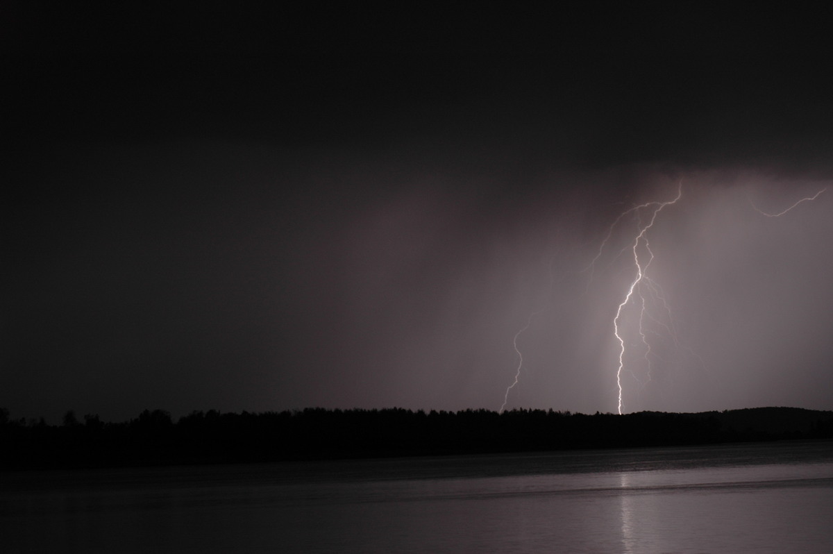 lightning lightning_bolts : Lawrence, NSW   28 November 2006