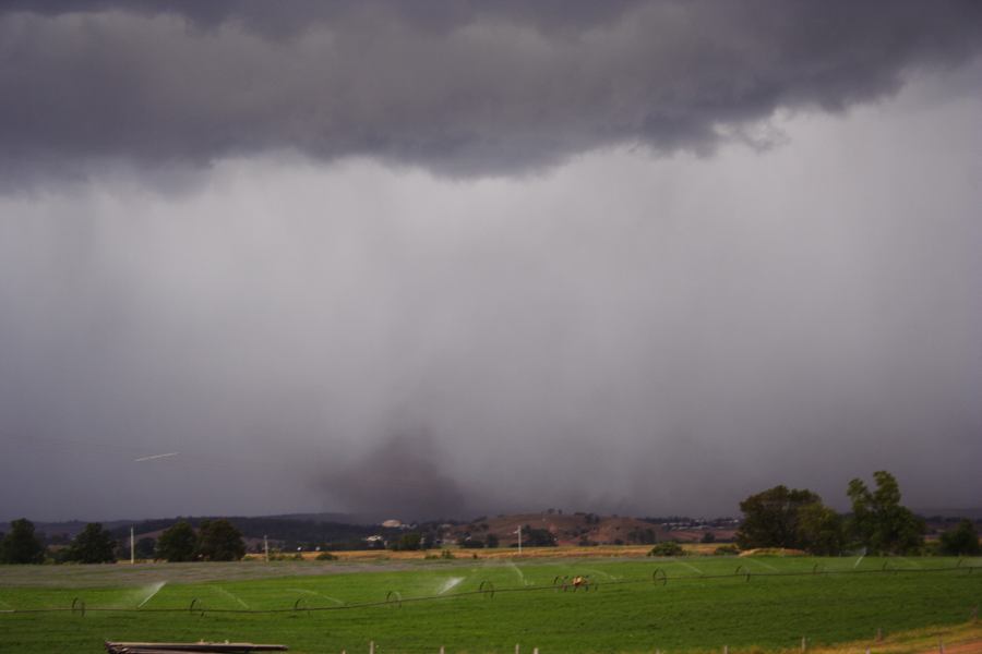 raincascade precipitation_cascade : Singleton, NSW   24 December 2006