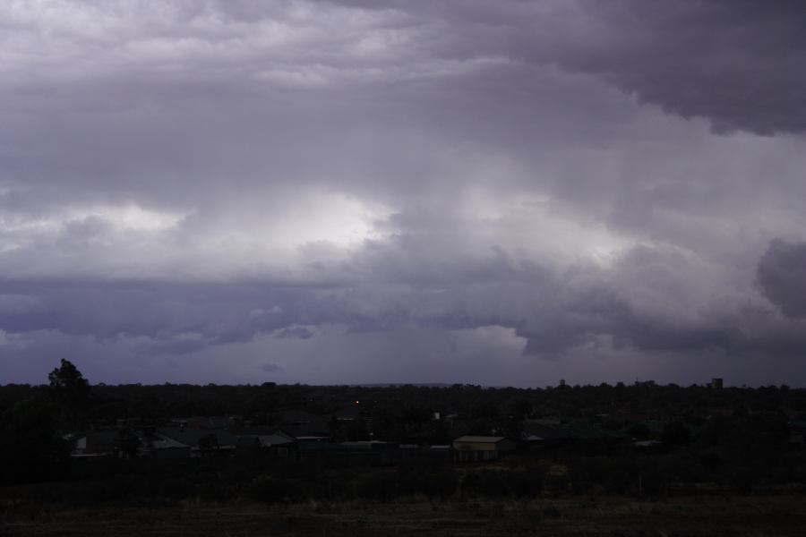 shelfcloud shelf_cloud : Cobar, NSW   1 January 2007