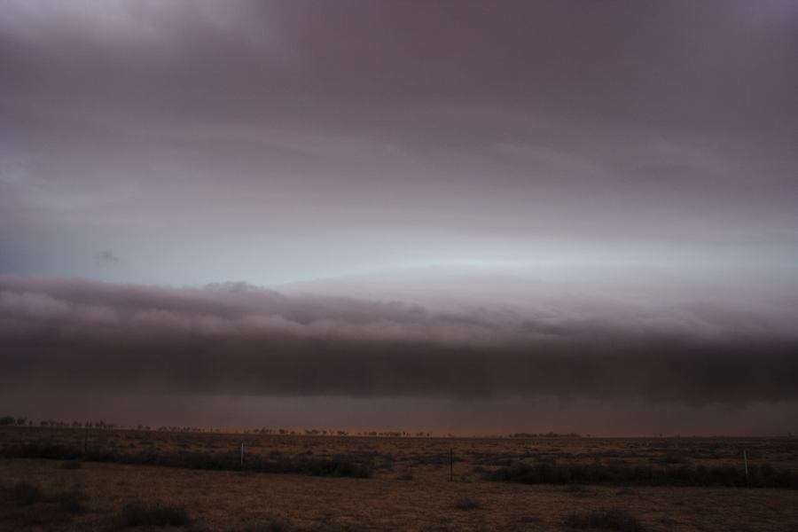 shelfcloud shelf_cloud : 30km N of Barringun, NSW   2 January 2007