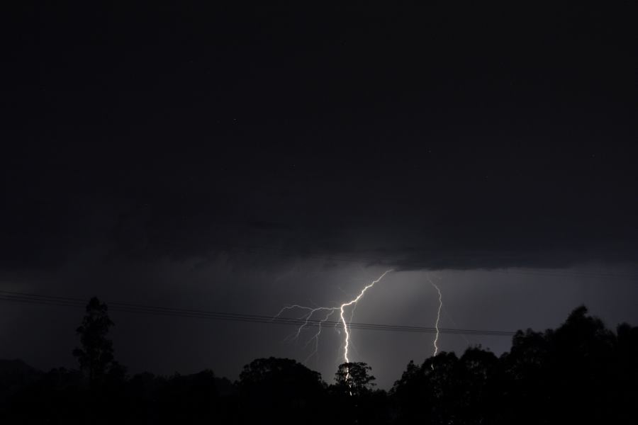 lightning lightning_bolts : E of Muswellbrook, NSW   12 January 2007