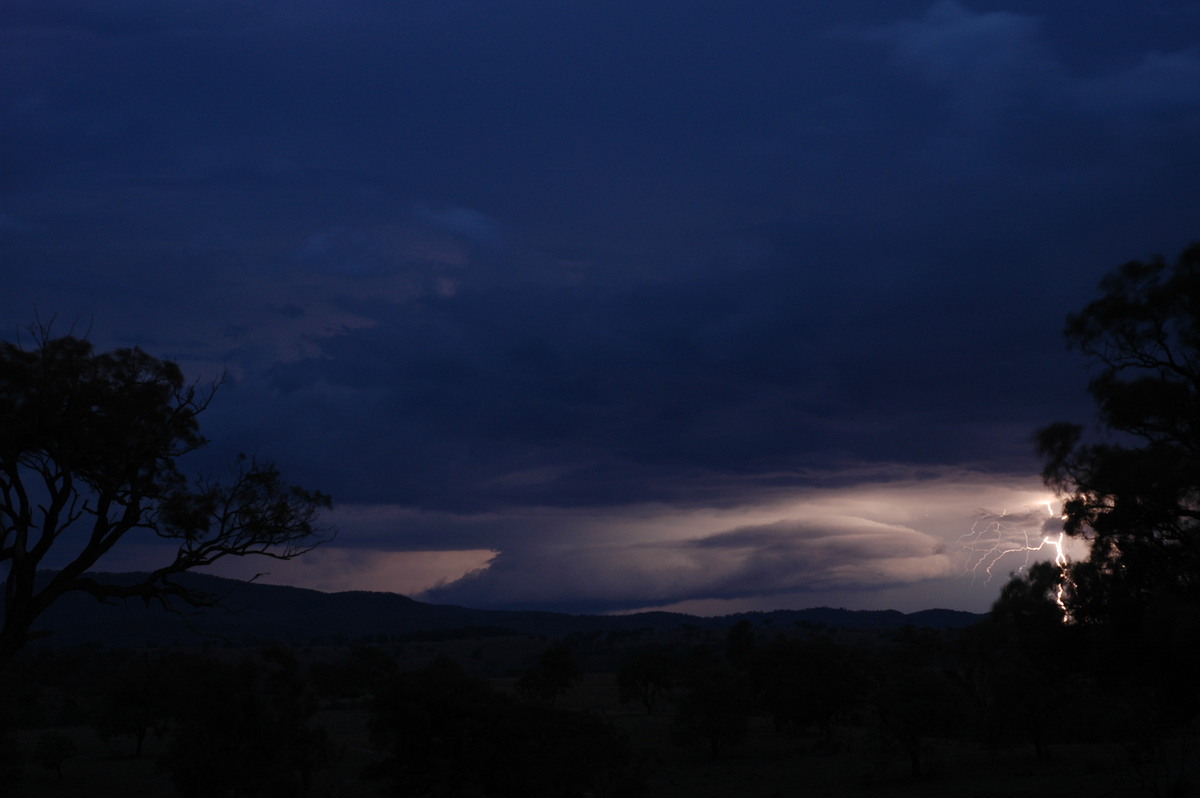 lightning lightning_bolts : W of Tenterfield, NSW   12 January 2007