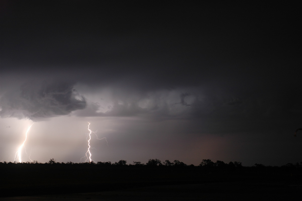 lightning lightning_bolts : Milmerran, QLD   13 January 2007