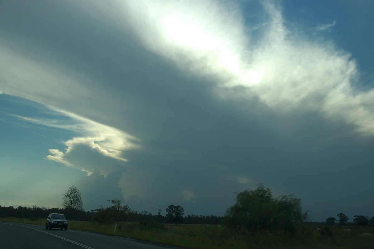 thunderstorm cumulonimbus_incus : E of Casino, NSW   30 January 2007