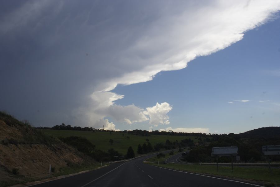 cumulonimbus supercell_thunderstorm : near Lithgow, NSW   7 February 2007