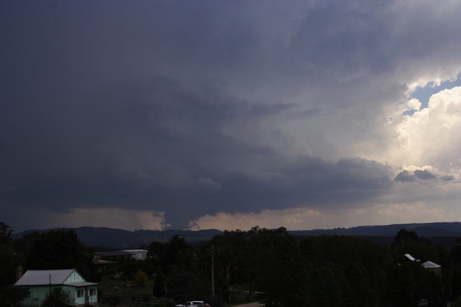 cumulonimbus supercell_thunderstorm : near Lithgow, NSW   7 February 2007