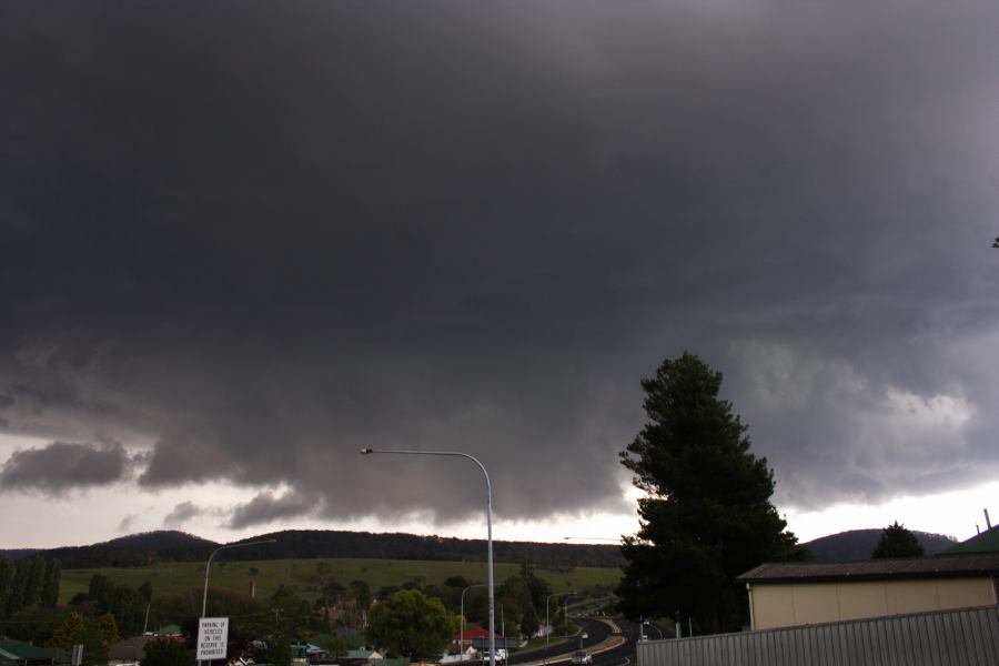 cumulonimbus supercell_thunderstorm : Lithgow, NSW   7 February 2007