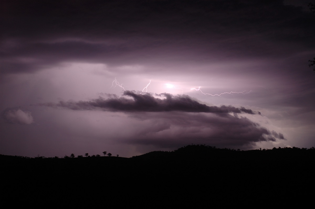 lightning lightning_bolts : W of Tenterfield, NSW   10 February 2007