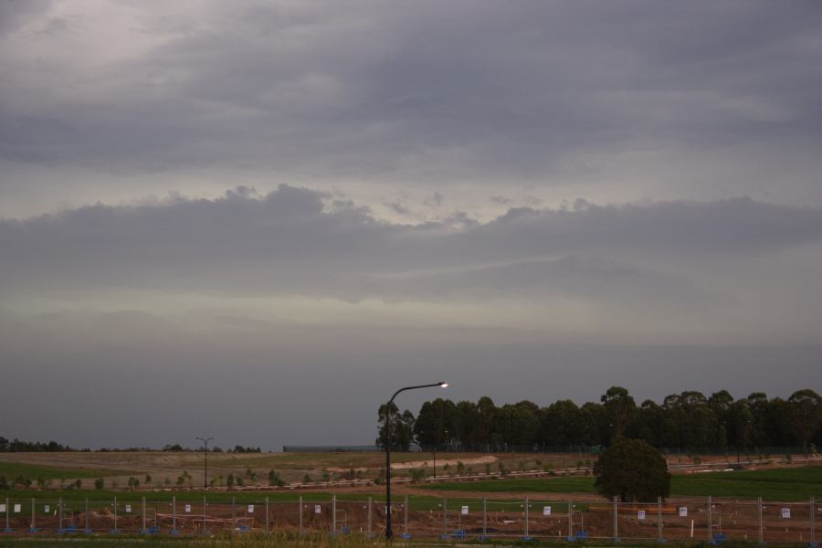 cumulonimbus thunderstorm_base : Parklea, NSW   24 February 2007