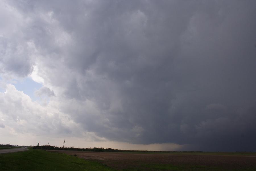 cumulonimbus supercell_thunderstorm : SW of Seymour, Texas, USA   13 April 2007